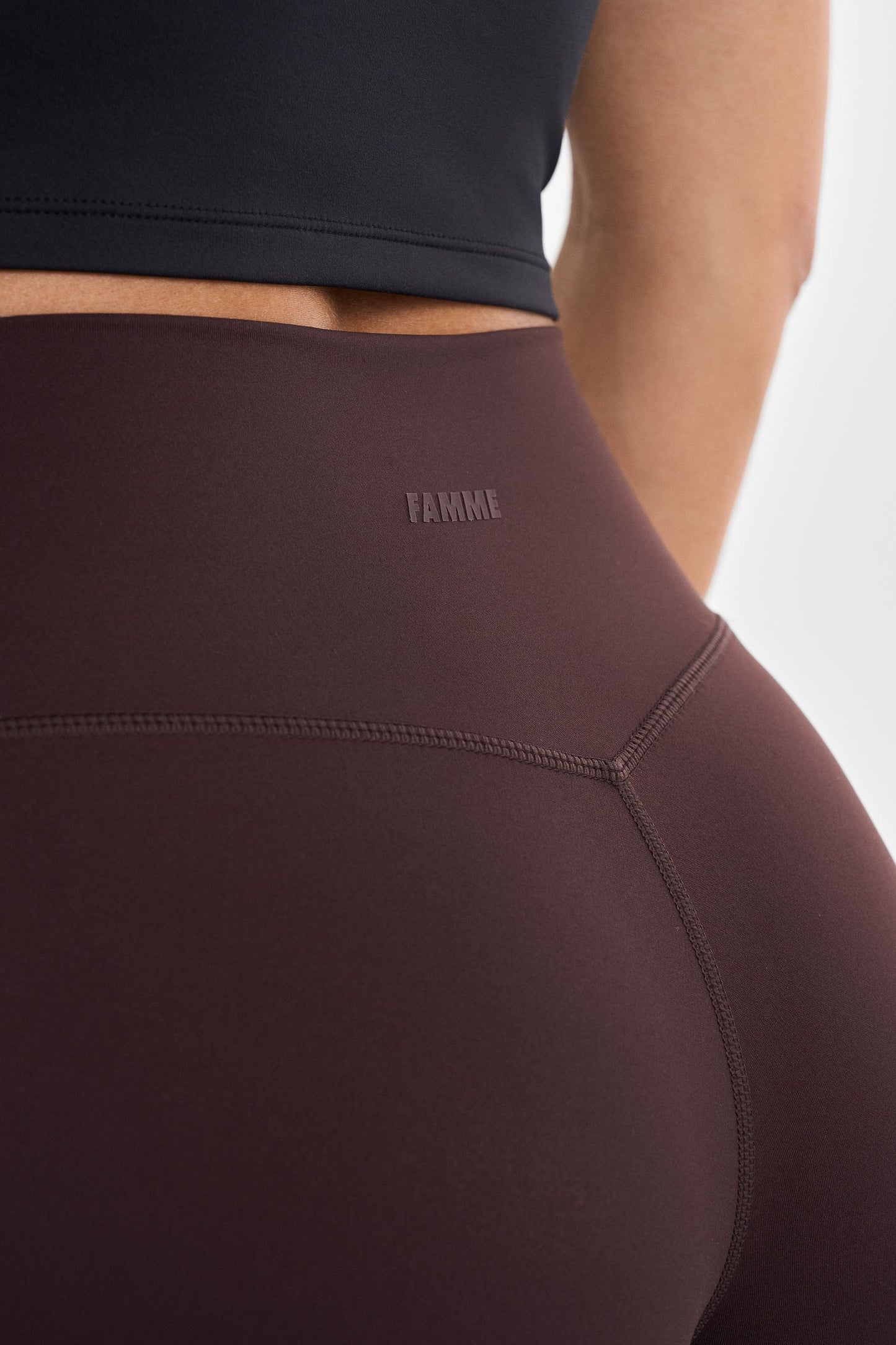 Signature Straight Leg Broek