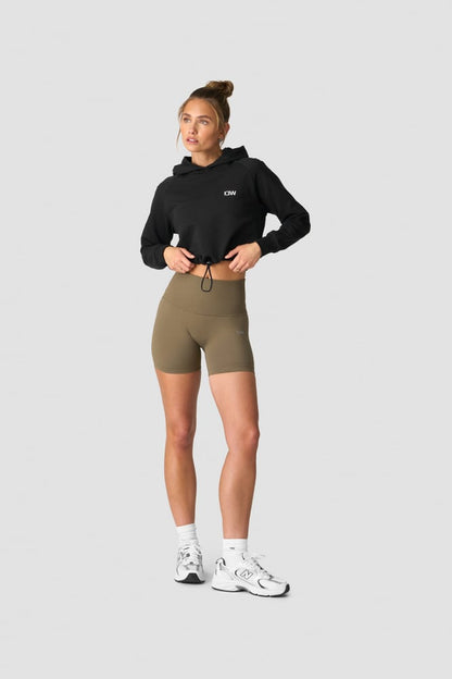 define seamless pocket shorts wmn dark sand