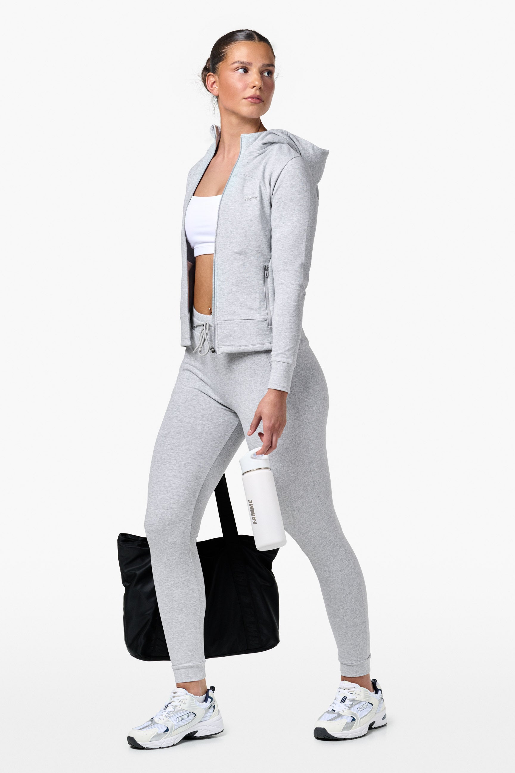 Grey Fit Jogger - for dame - Famme - Jogger