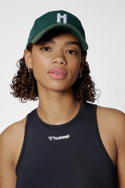 HUMMEL - Hmlbaseball Cap H - Ponderosa Pine