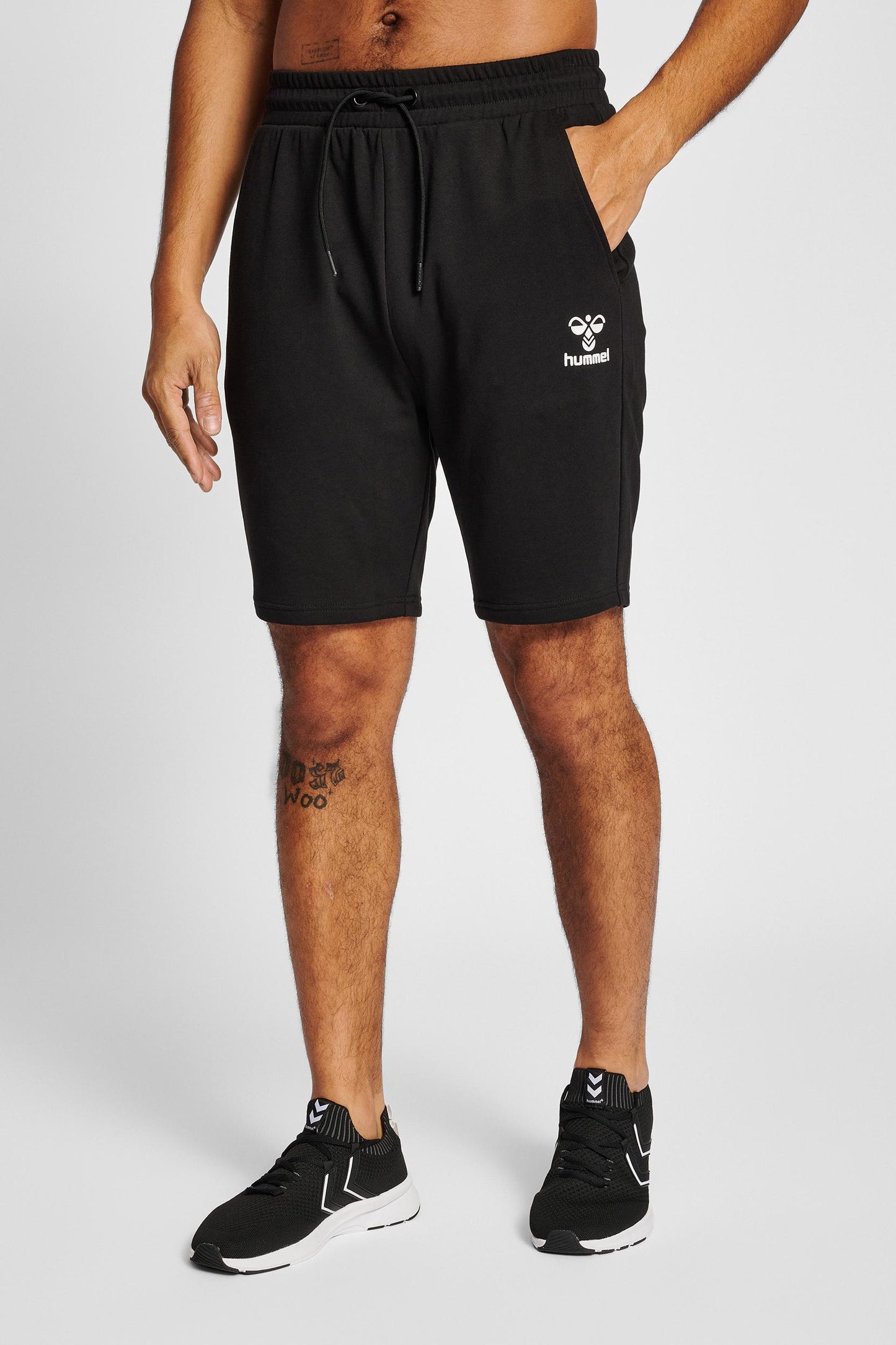 HUMMEL - Hmlicons Regular Shorts - Black