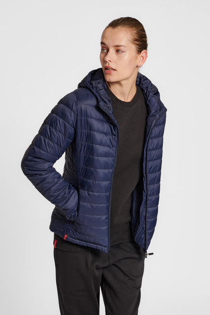 HUMMEL - Hmlred Quilted Hood Jacket Woman - Marine