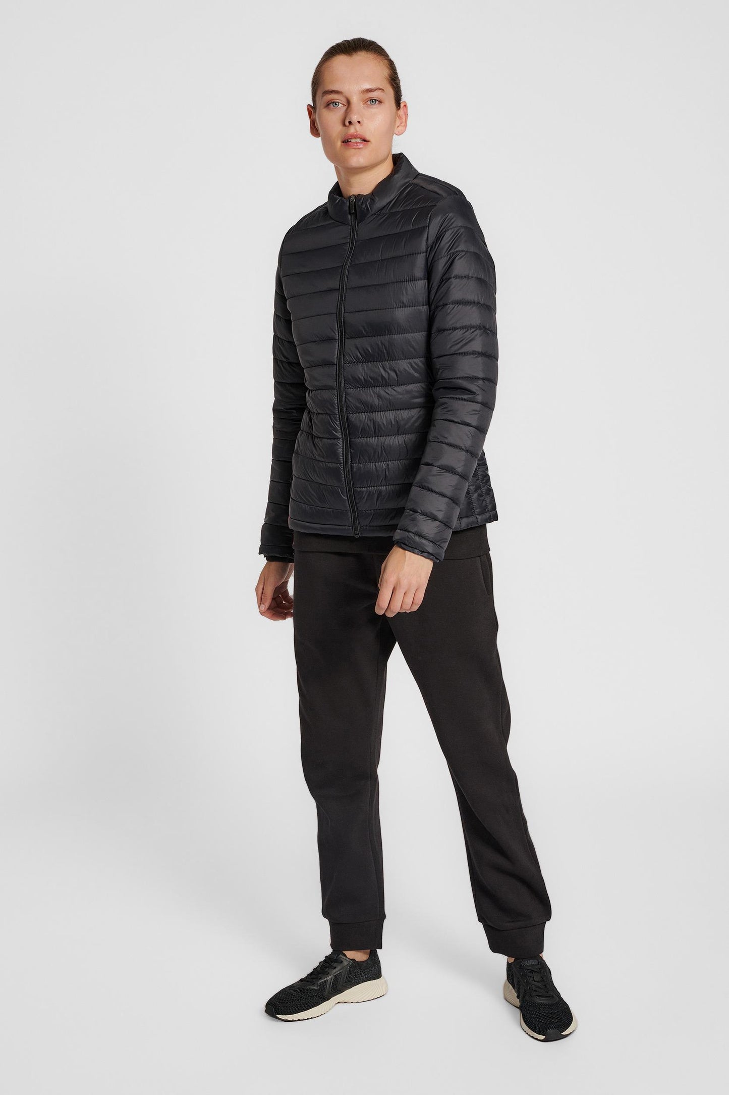 HUMMEL - Hmlred Quilted Jacket Woman - Black