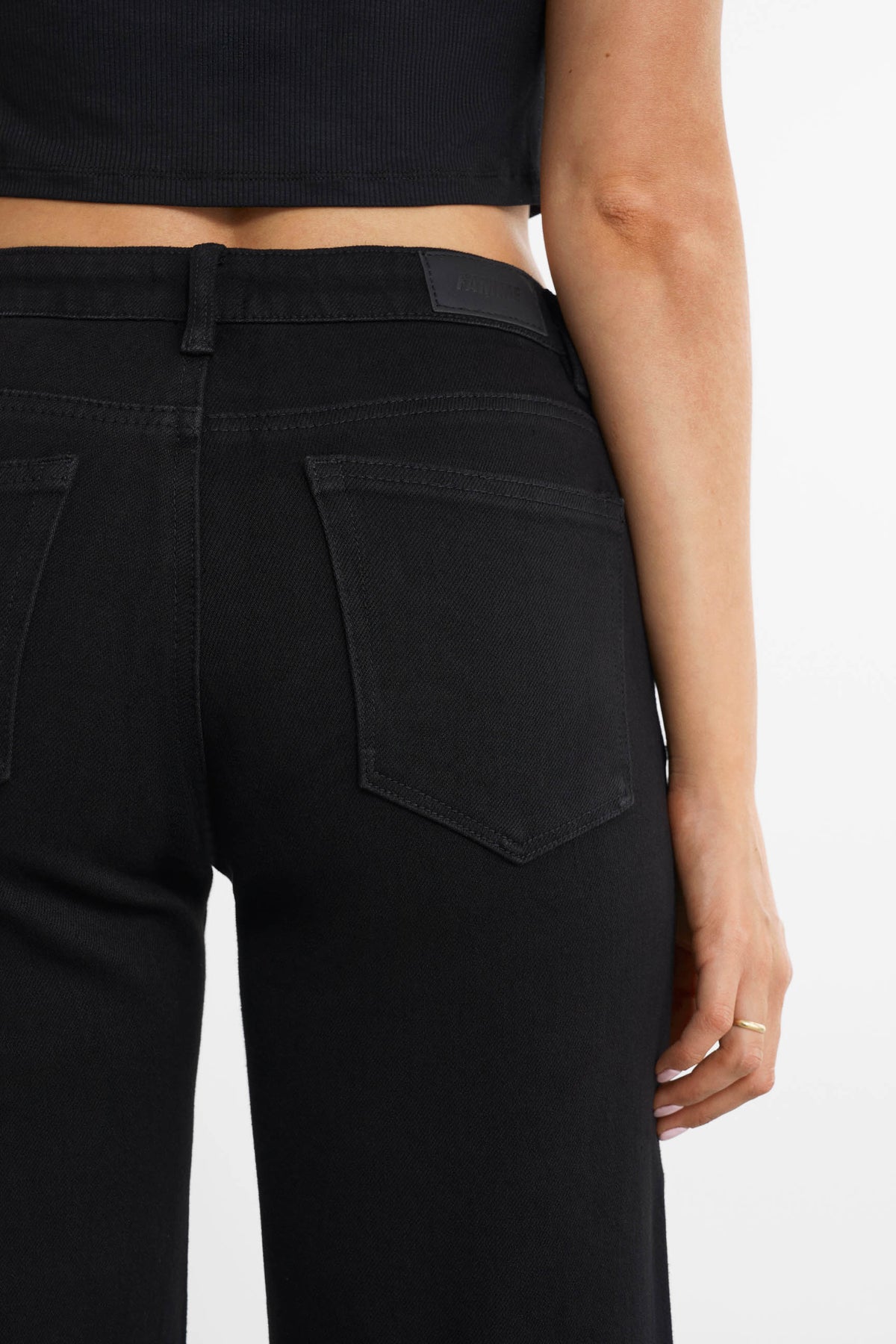 Low waist baggy jeans